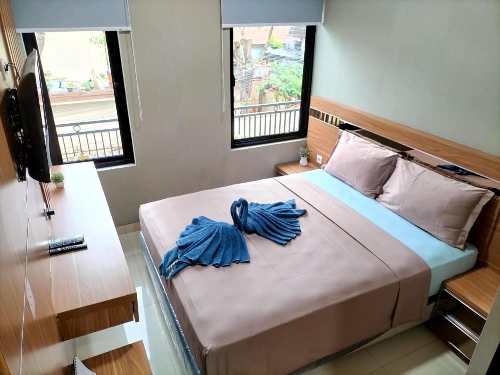 Cozy Residence Tomang Jakarta Eksteriør billede