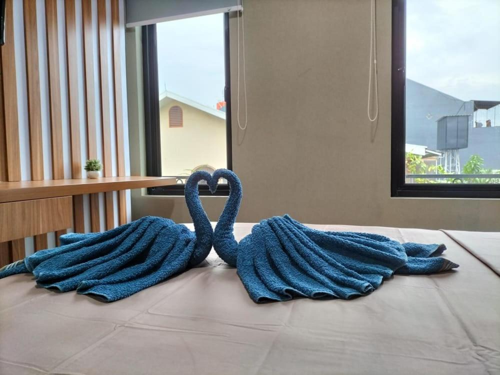 Cozy Residence Tomang Jakarta Eksteriør billede