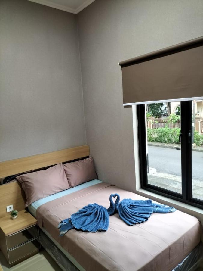 Cozy Residence Tomang Jakarta Eksteriør billede